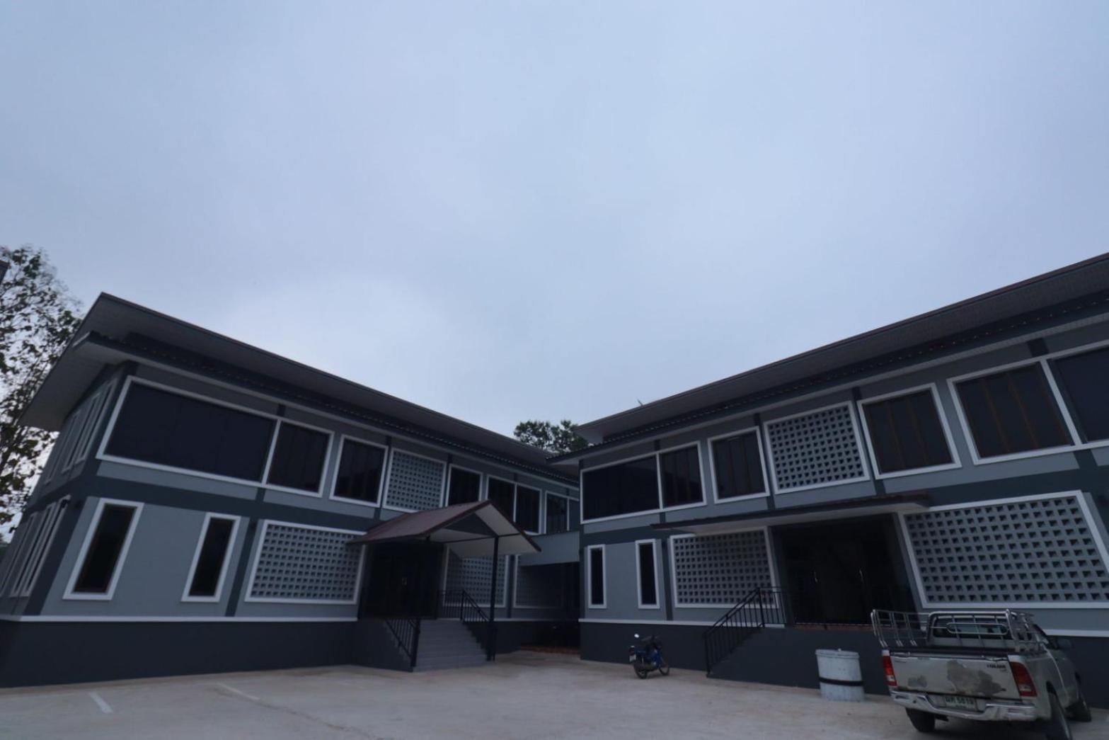 Bk Hotel Mae Sariang Εξωτερικό φωτογραφία