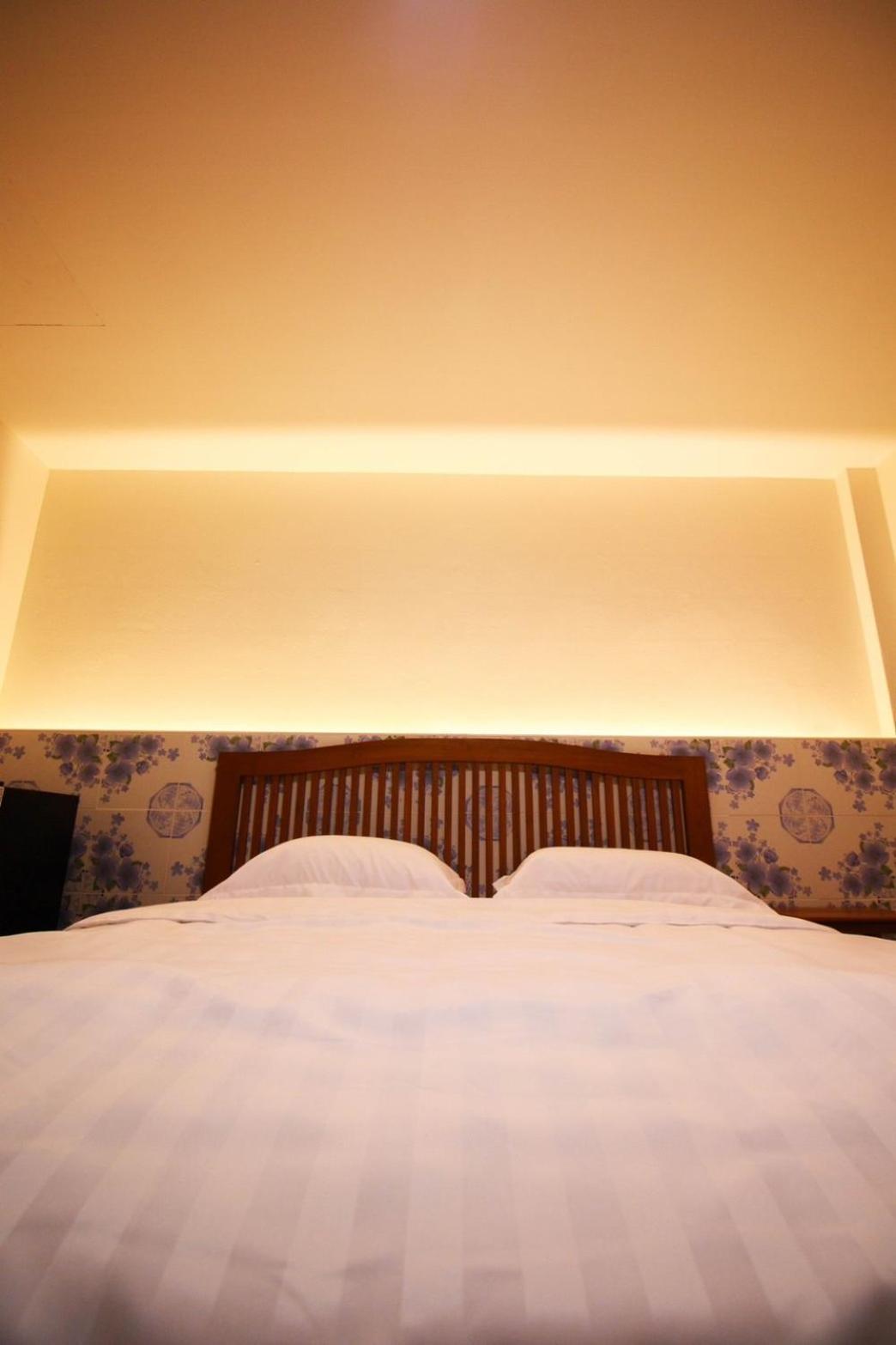 Bk Hotel Mae Sariang Εξωτερικό φωτογραφία